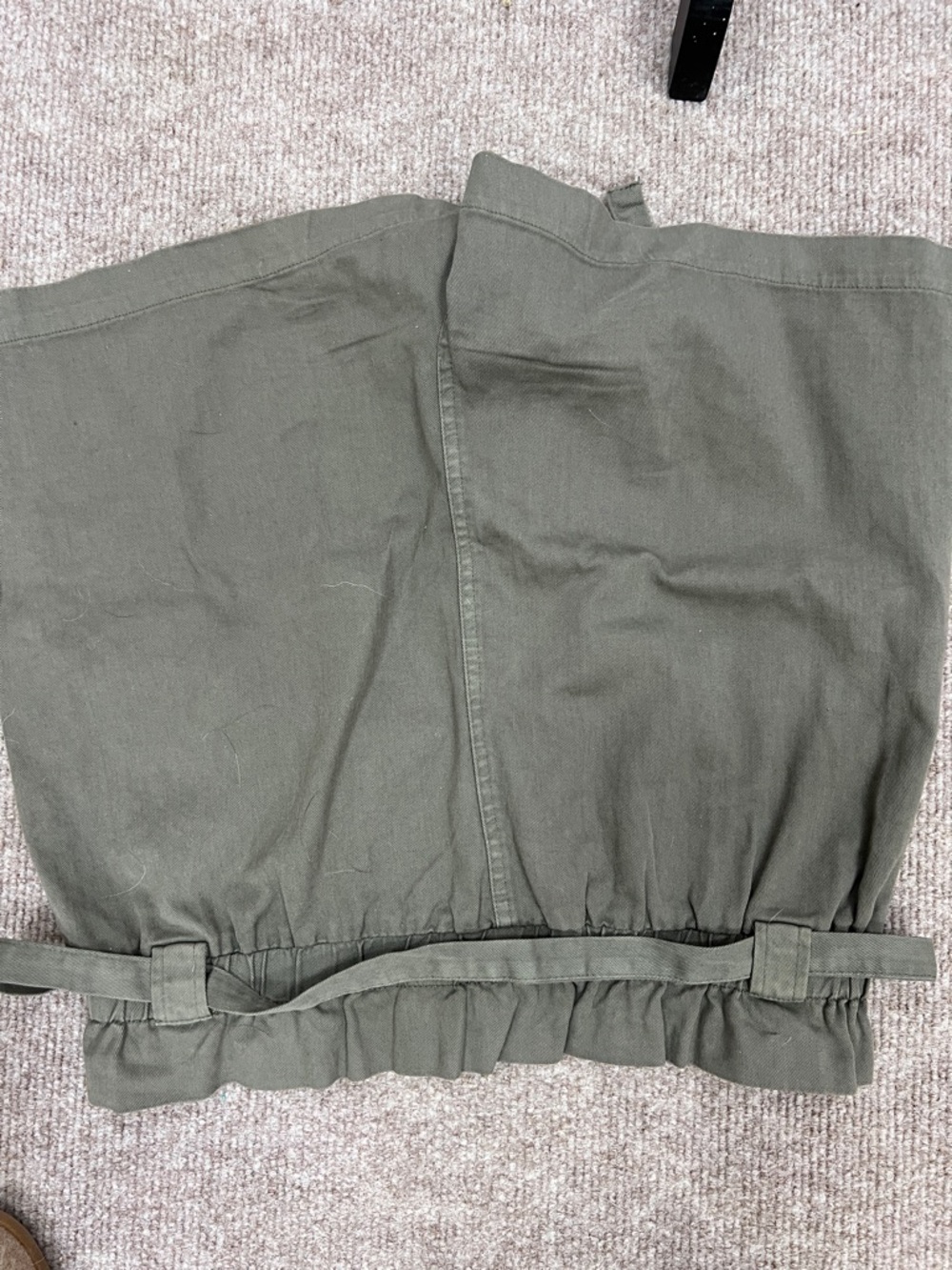 Tinsel high rise ruffle top tie olive cotton shorts - Picture 3 of 4